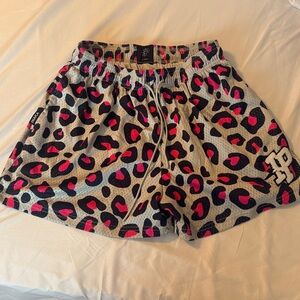 Inaka Powerr Leopard Print Women's Shorts